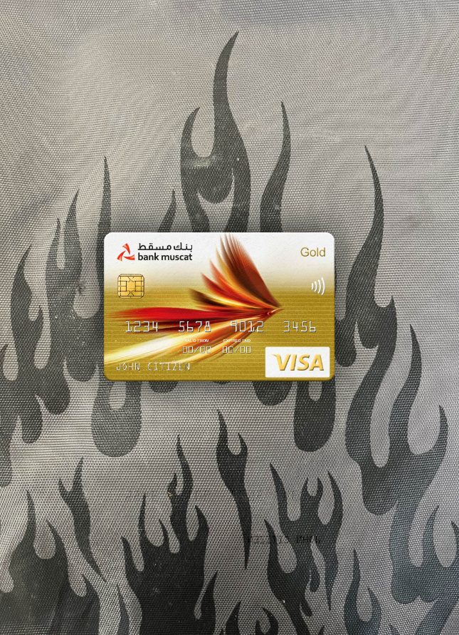 Professionelle Herunterladen Oman Bank Muscat Bank Visa Gold Karte Foto-Look Vorderseite Photoshop Vorlage