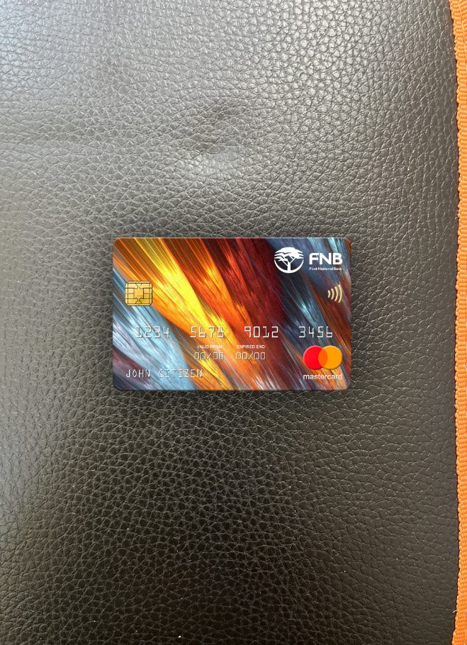 Premium Herunterladen Südafrika Erste National Bank (FNB) Mastercard Foto-Look Vorderseite Photoshop Vorlage