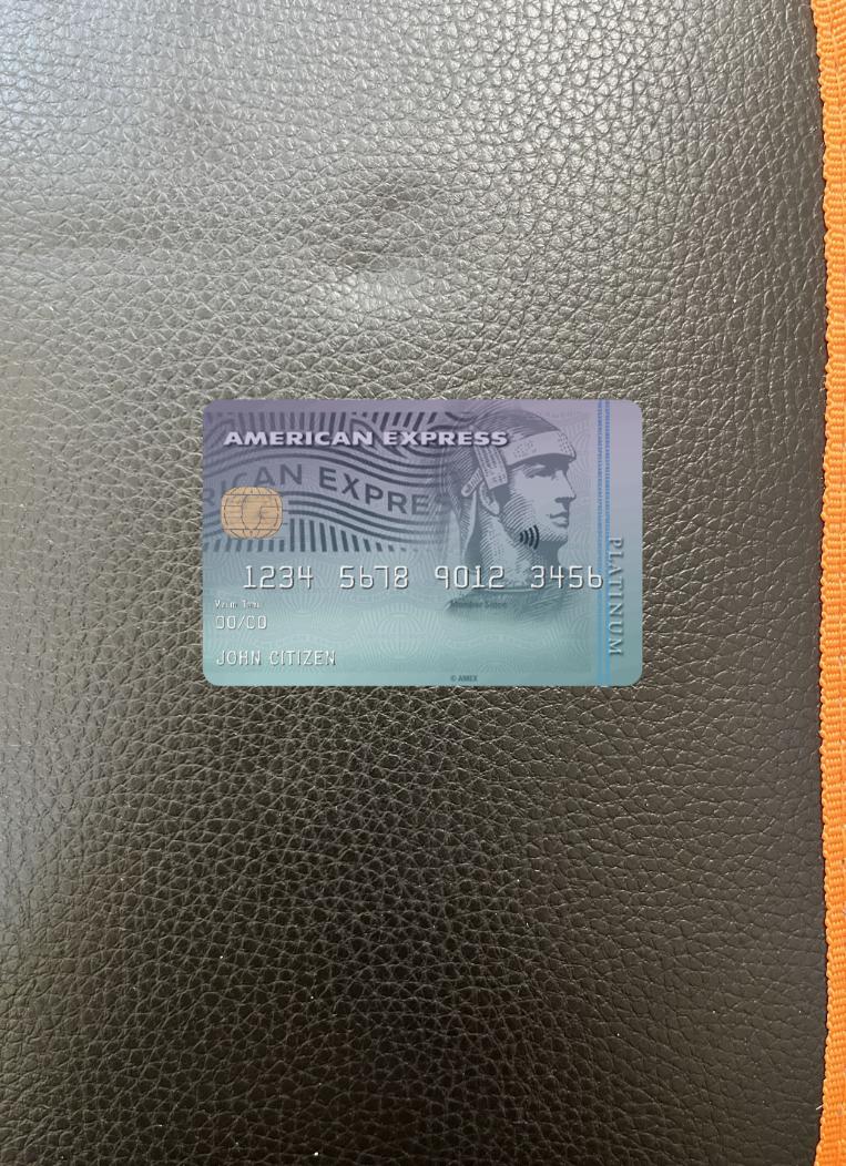 Realistische Herunterladen USA Discover Bank AMEX Platin Karte Foto-Look Vorderseite Photoshop Vorlage