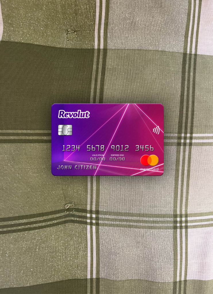 Editierbare Herunterladen Vereinigtes Königreich Revolut Mastercard Foto-Look Vorderseite Photoshop Vorlage