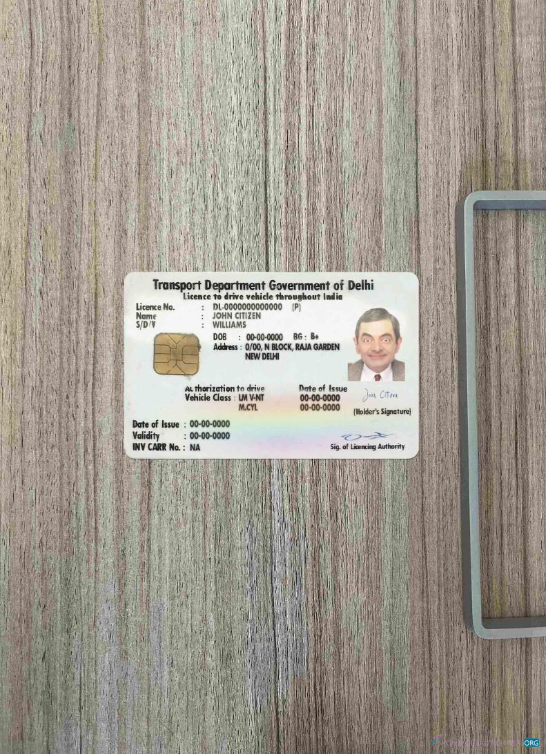 Премиум Скачать Индия (Delhi) Driving License Фотоэффект Лицевая Сторона Photoshop Шаблон