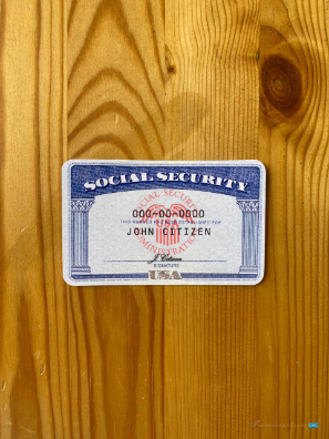 Professionelle Herunterladen USA SSN Foto-Look Holz Tisch Vorderseite Photoshop Vorlage